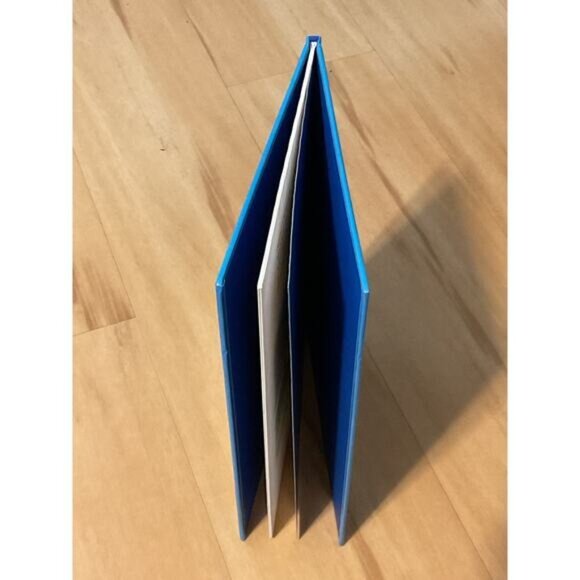 Peanuts Snoopy Flying Ace To The Rescue Hardcover Book Charles M. Schulz - Picture 3 of 4